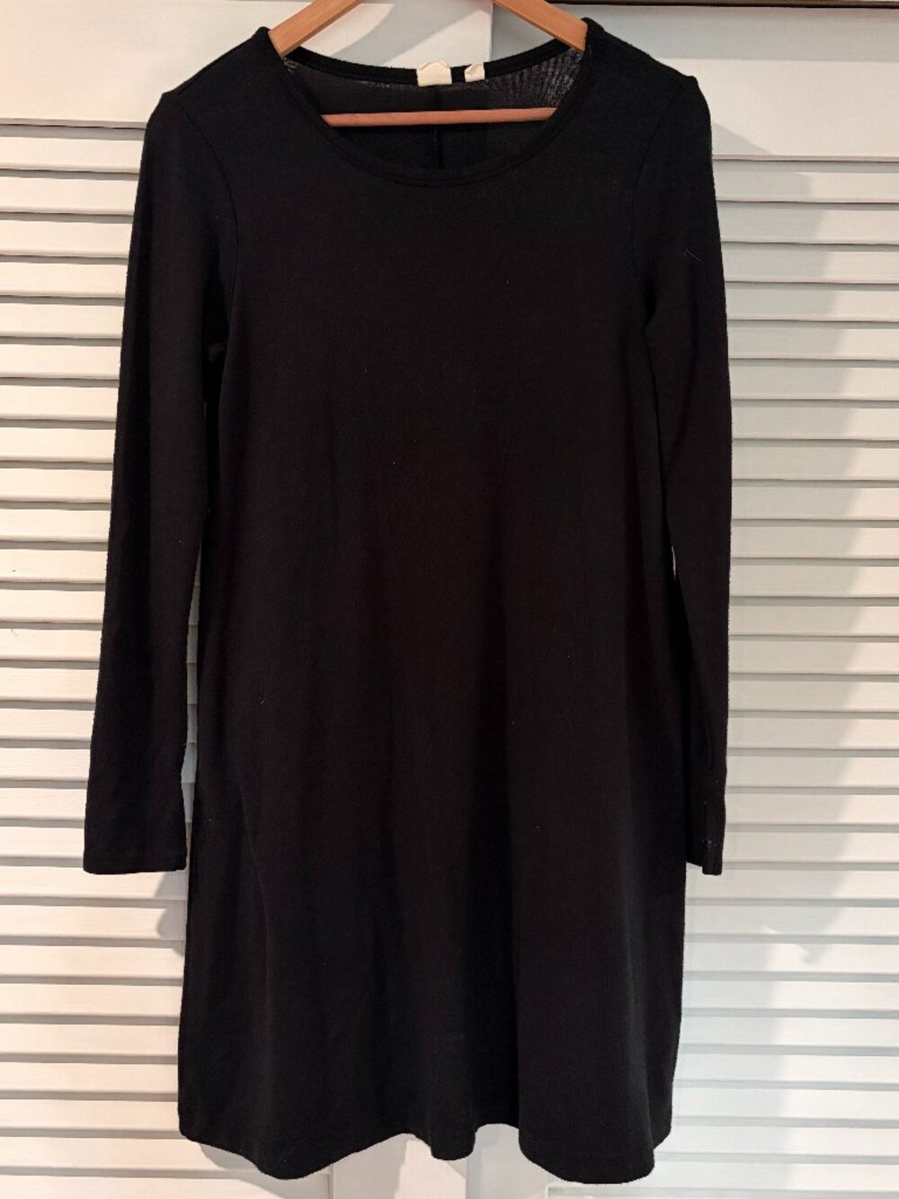 Gap Long-Sleeve Swing Dress in Black Size XS